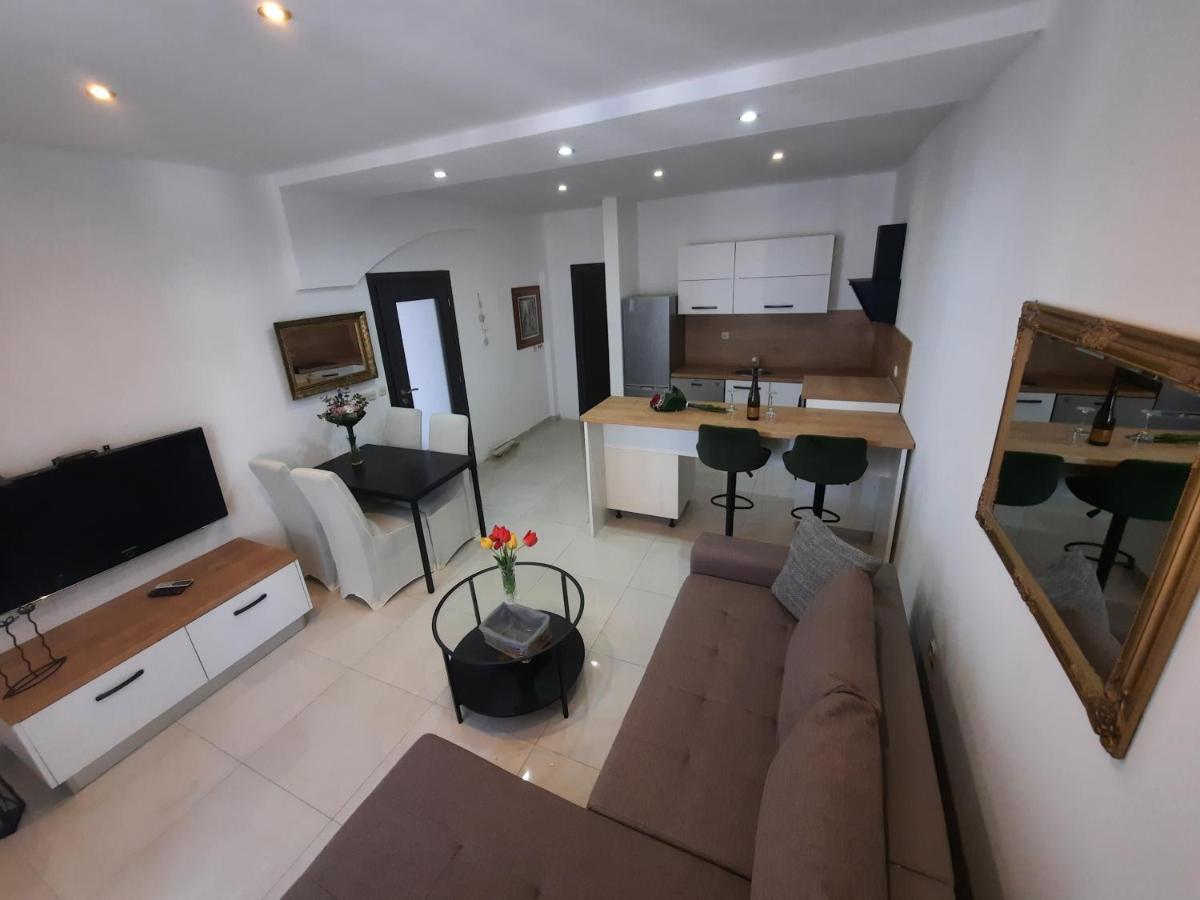 Apartments Bagaric Трогир Екстериор снимка