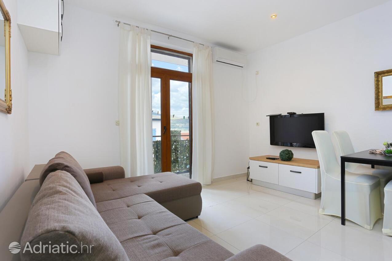 Apartments Bagaric Трогир Екстериор снимка