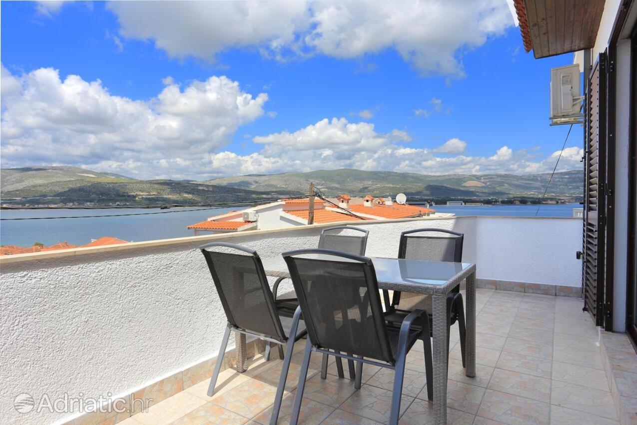 Apartments Bagaric Трогир Екстериор снимка