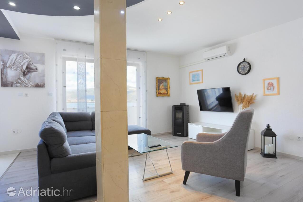 Apartments Bagaric Трогир Екстериор снимка