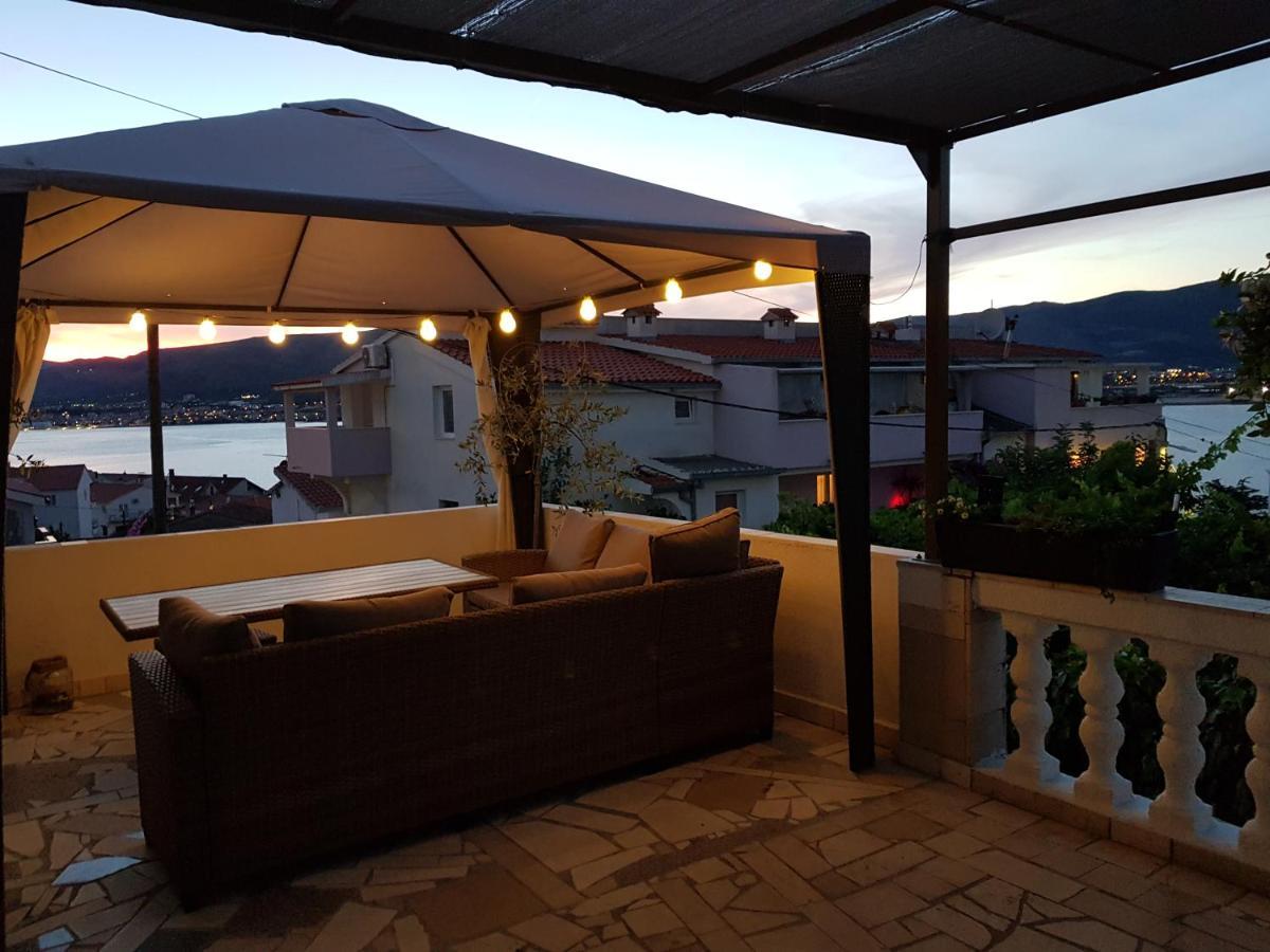 Apartments Bagaric Трогир Екстериор снимка